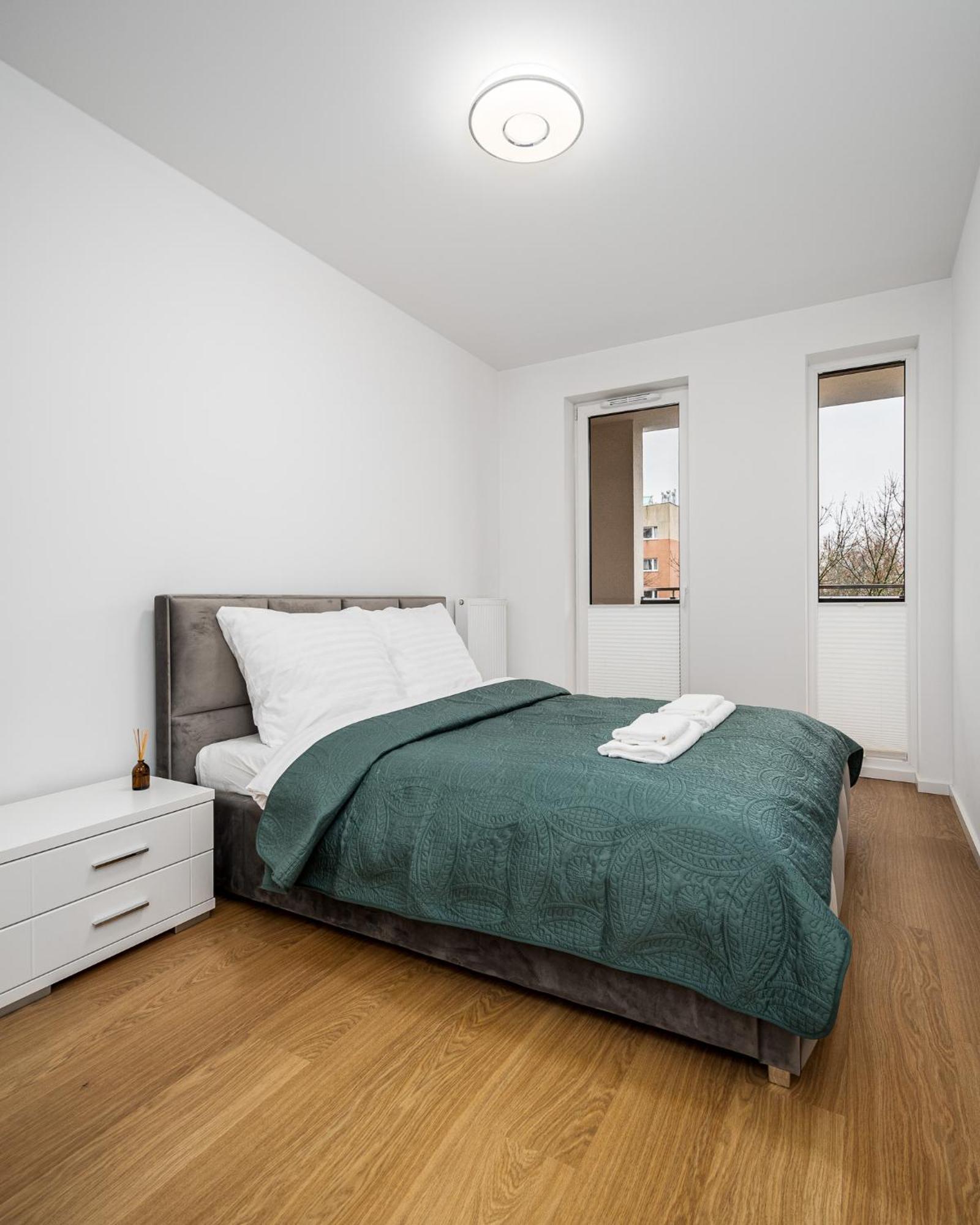 D&K Apart 1 Sierpnia 32A Apartment Warsaw Exterior photo